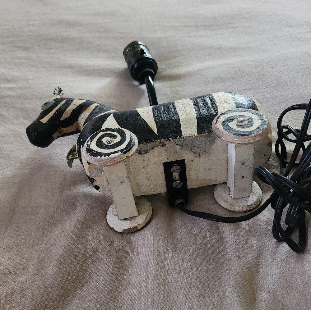 Vintage Zebra Pull Toy Turned Lamp - Picture 5 of 5